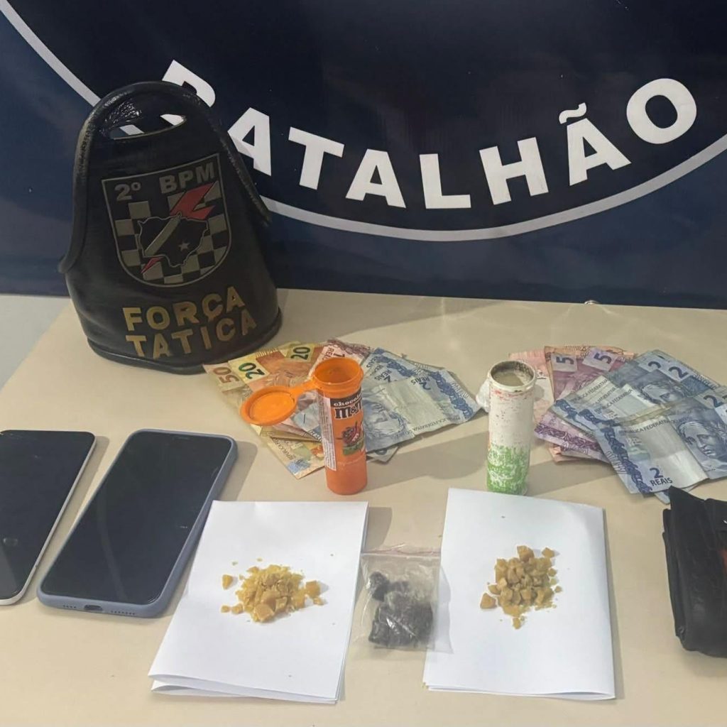 Dois jovens são presos em Três Lagoas suspeitos de tráfico de drogas após tentarem se desfazer de entorpecentes