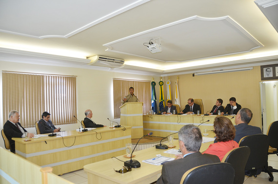 Câmara de Vereadores vai devolver R$ 100 mil do duodécimo à Prefeitura