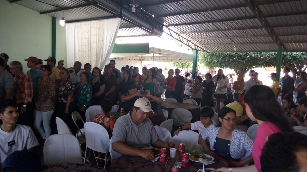 Costa Rica: Família Lacerda e Teodoro se reúnem em festa comemorativa