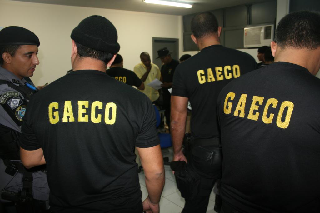 Ex-policiais e mais 6 pessoas foram presas por elaborar Plano para roubar R$ 26 milhões