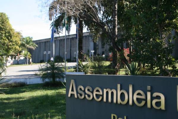 Propina: 14 deputados estaduais e dois prefeitos estão na lista da JBS em MS