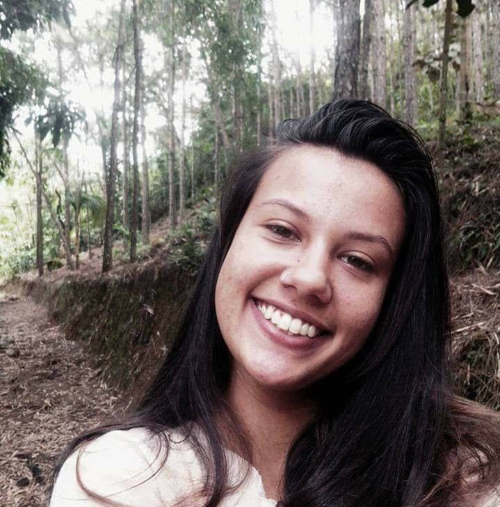 Dívida com tráfico: Jovem de 19 anos é queimada viva