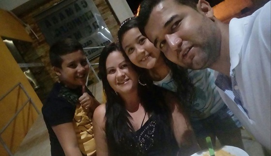 Hoje pela manhã: Mulher comete suicídio