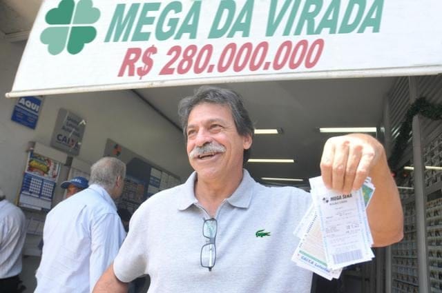 Homem já ganhou 23 vezes na Mega Sena e 35 na Loto Fácil