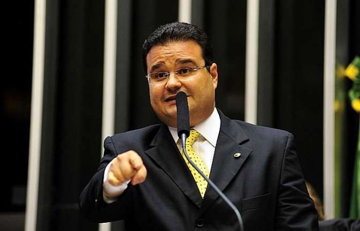 Fábio Trad pede a suspensão de cortes de energia em MS. Ele enviou documento ao governador Azambuja