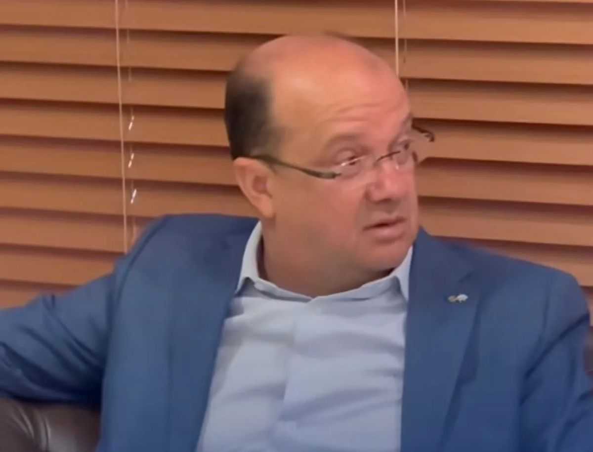 José Carlos Barbosa, governador em exercício de MS.