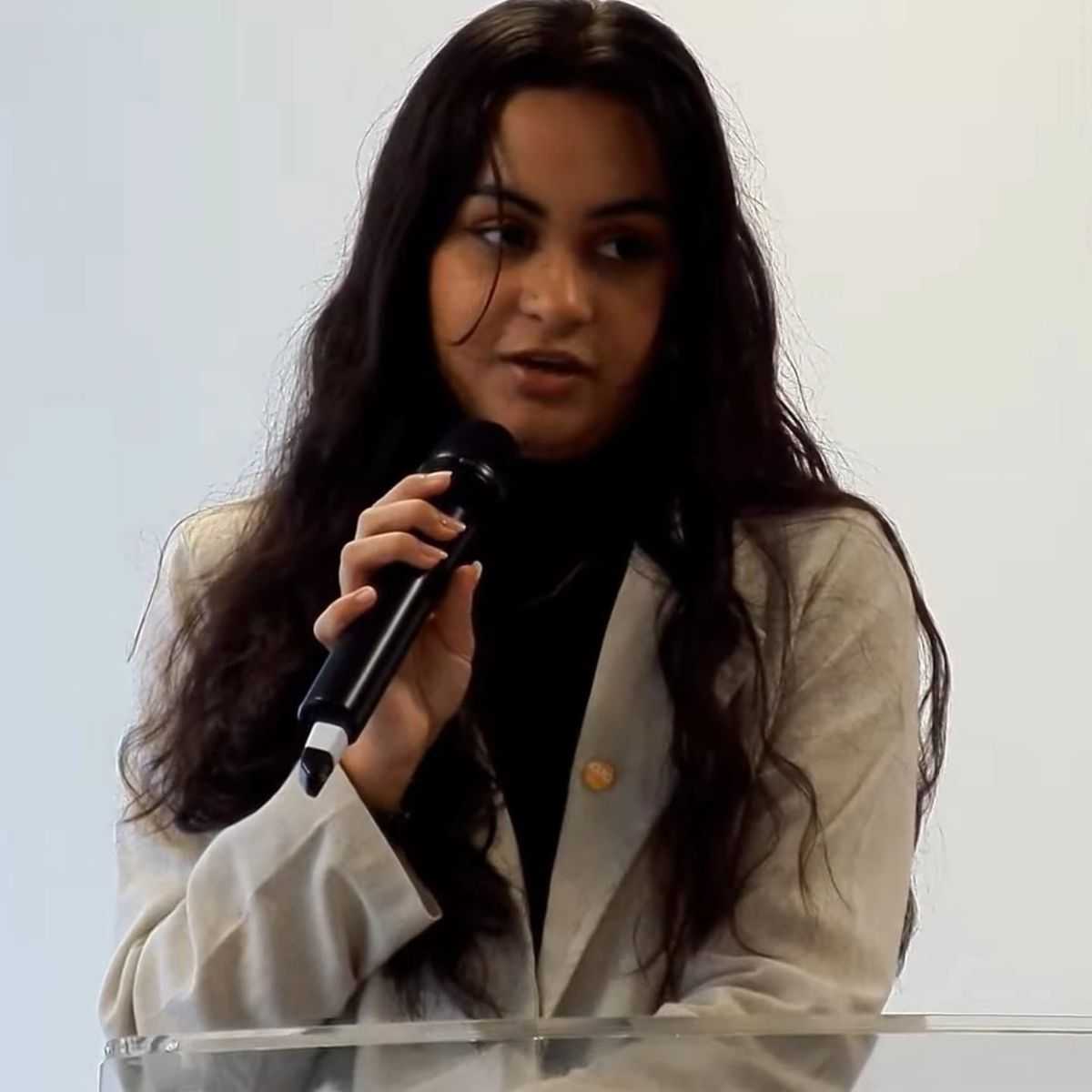 M. Kaylanne, nova Porta-Voz do Presidente Global