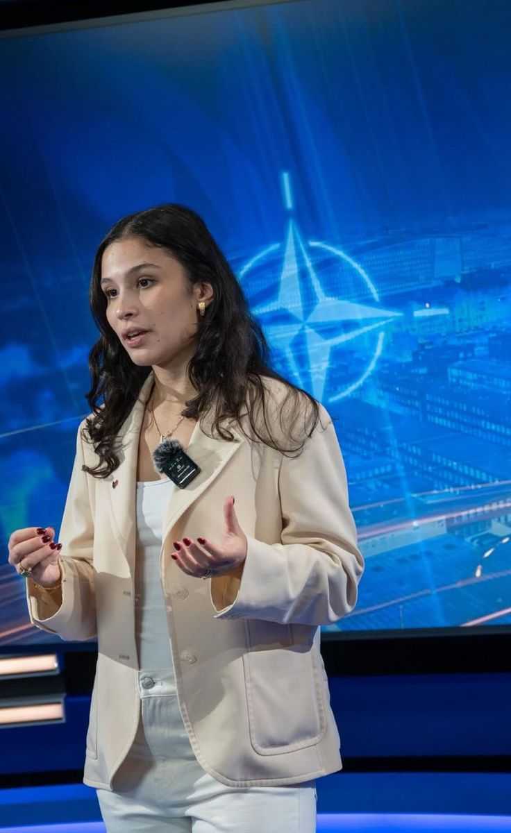 Vice-presidente Inês Sofia em evento da OTAN