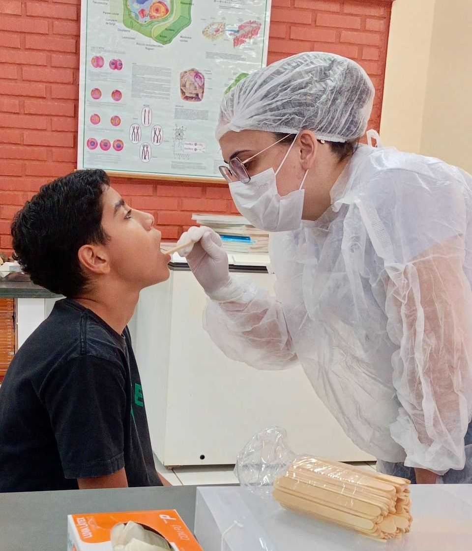 🦷 Sorriso saudável começa na infância! 💙