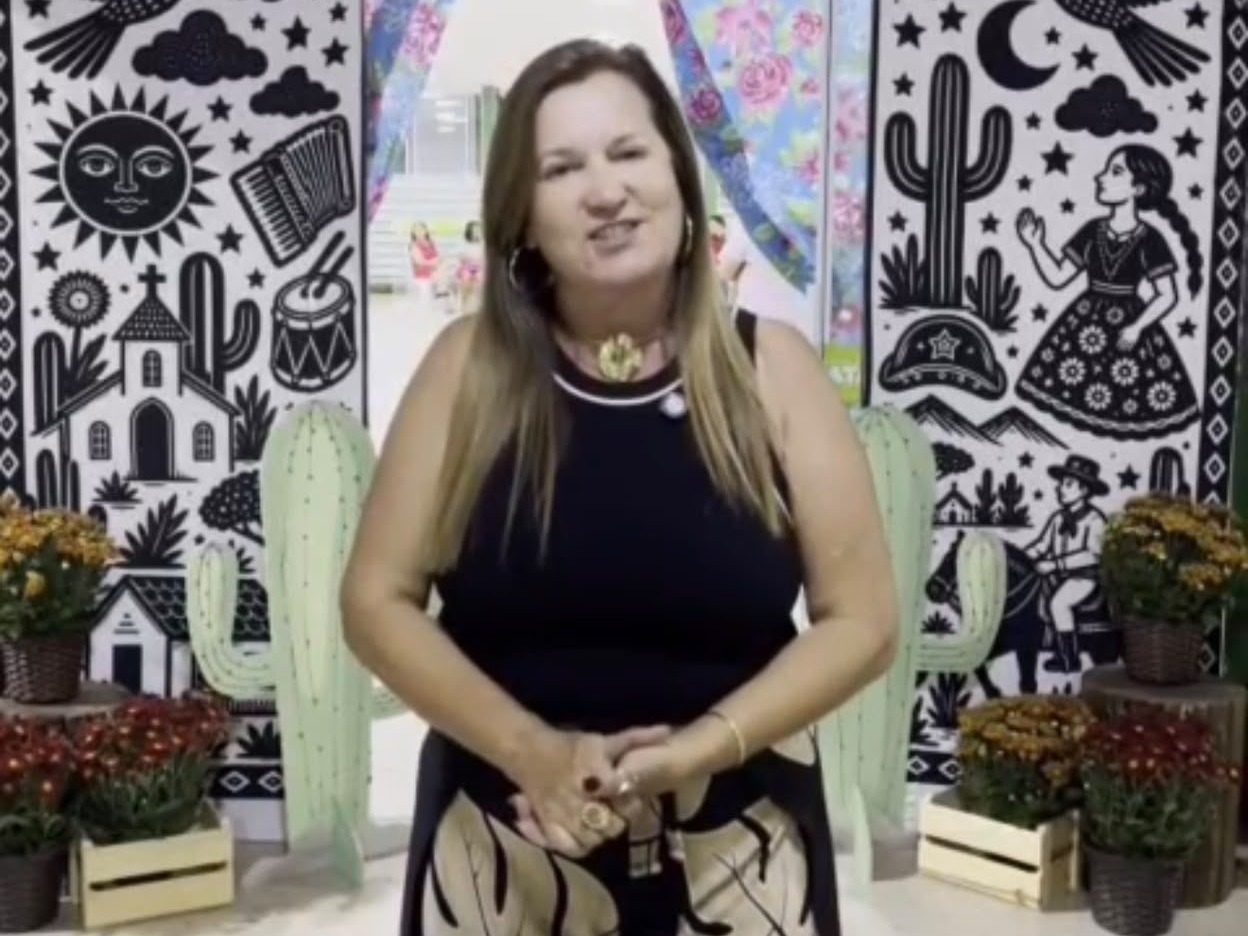 RAÍZES DO NORDESTE: SONHO DA VEREADORA CLAUDIA MOTA SE TRANSFORMA EM CELEBRAÇÃO DA CULTURA NORDESTINA NO PRATA