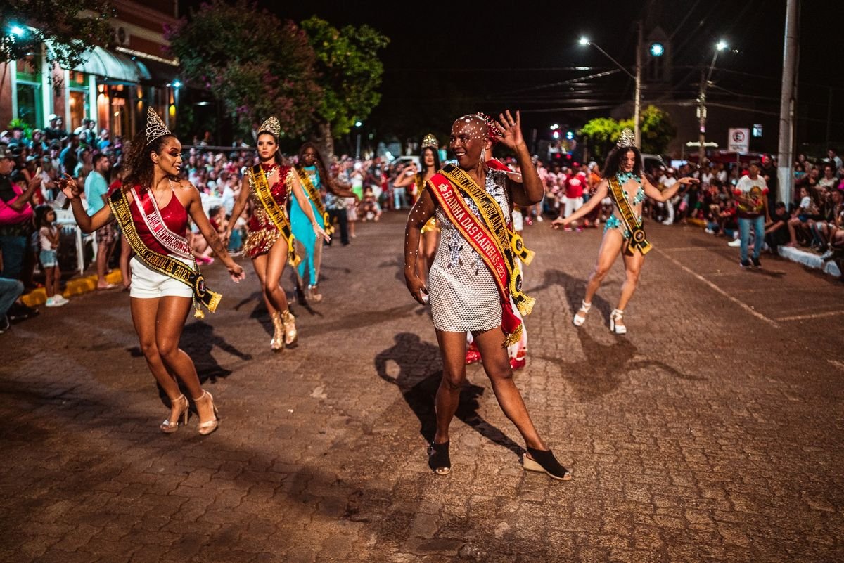 O Carnarua como foi chamado pelos organizadores marcou o que pode ser a retomada do carnaval de rua em Ibirubá
