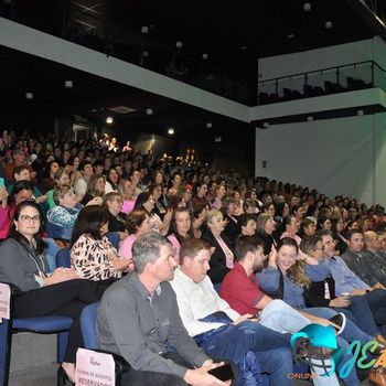 Durante o evento as mulheres da cooperativa discutiram sobre a liderança feminina no campo