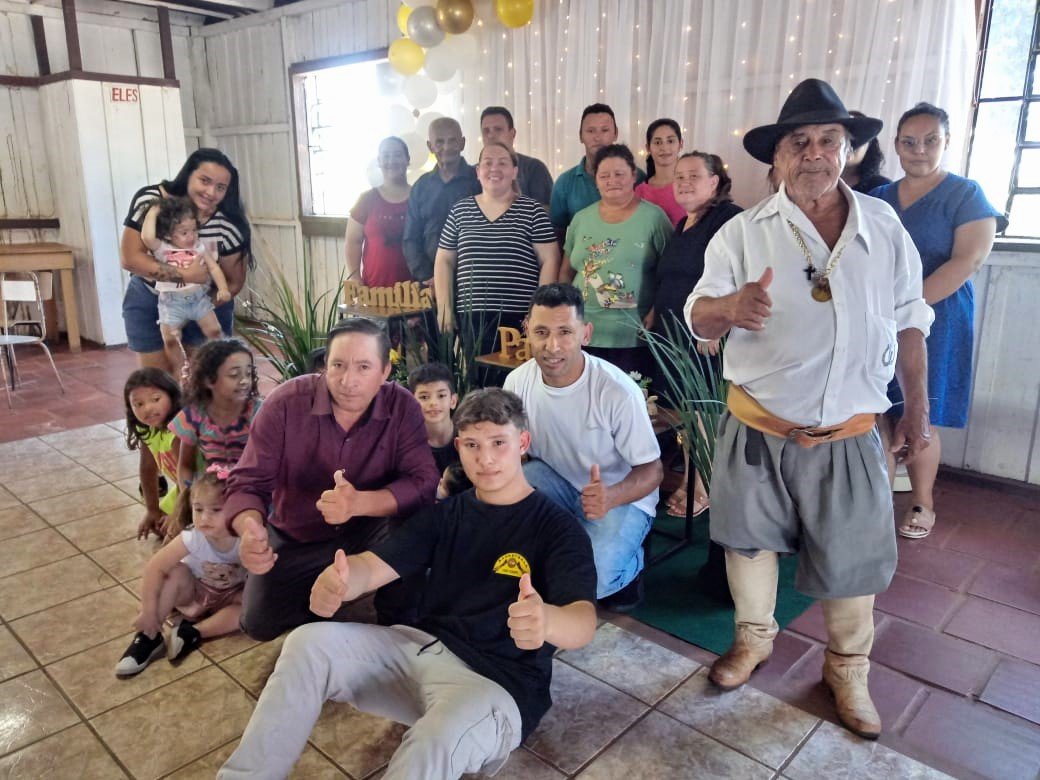 Irmãos separados pela vida vão celebrar o Natal juntos