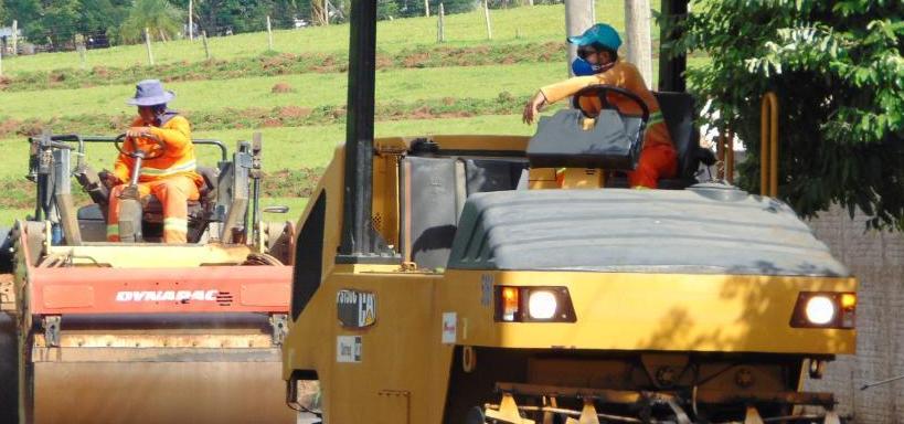 Prefeitura de São Francisco faz recapeamento em diversas ruas