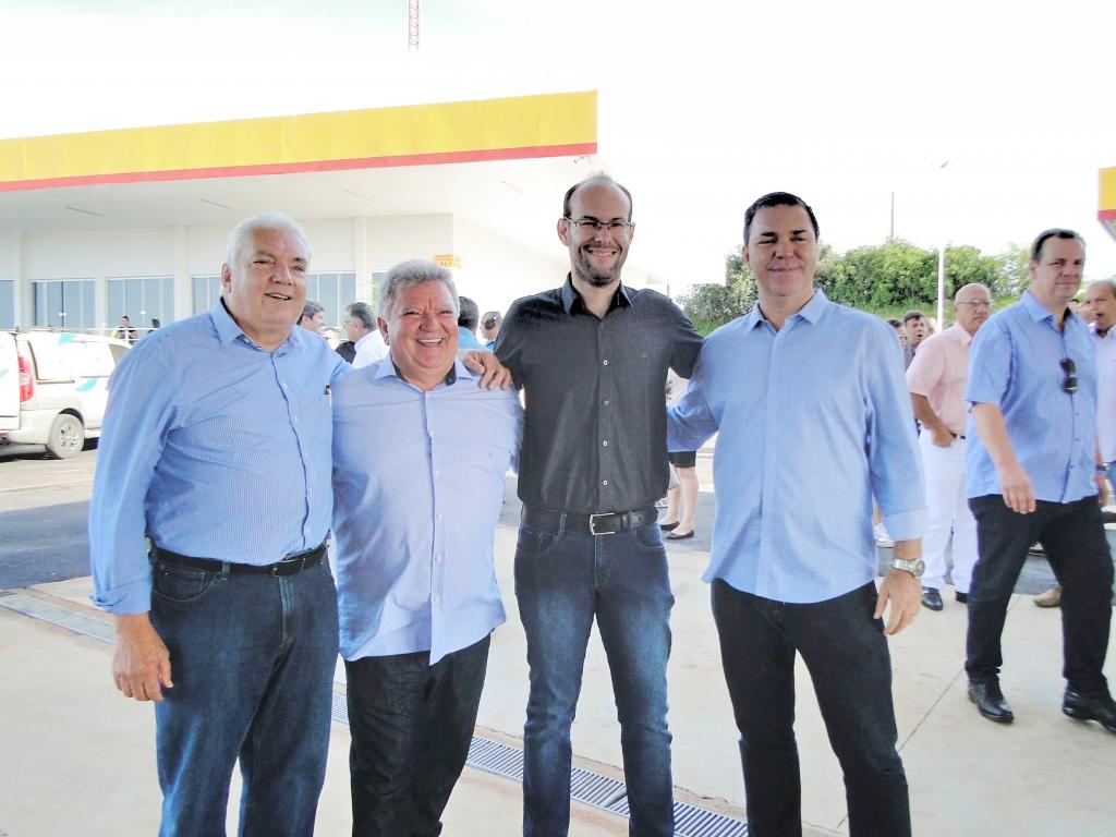Urânia ganha novo empreendimento, Autoposto Paulistão