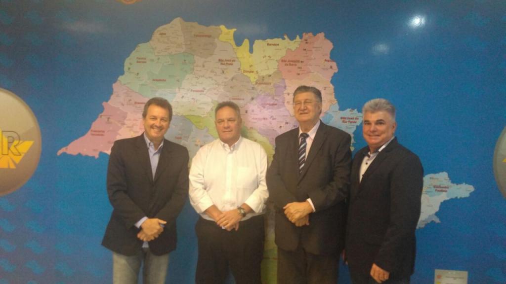 Vereador Zanetoni participa de audiência no DER