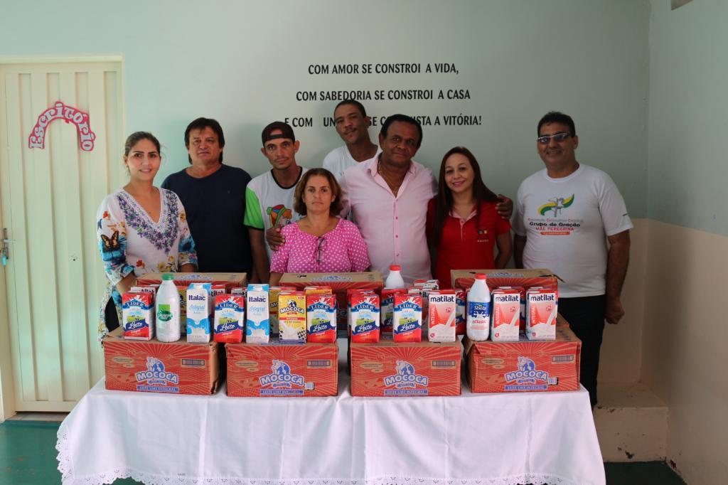 As representantes do Projeto SACRA, com os organizadores do Torneio de Bets e representantes da Secretaria de Esportes, Cultura e Turismo