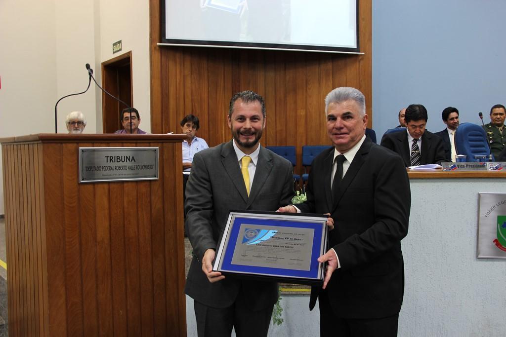 Caio Augusto dos Santos e Zanetoni