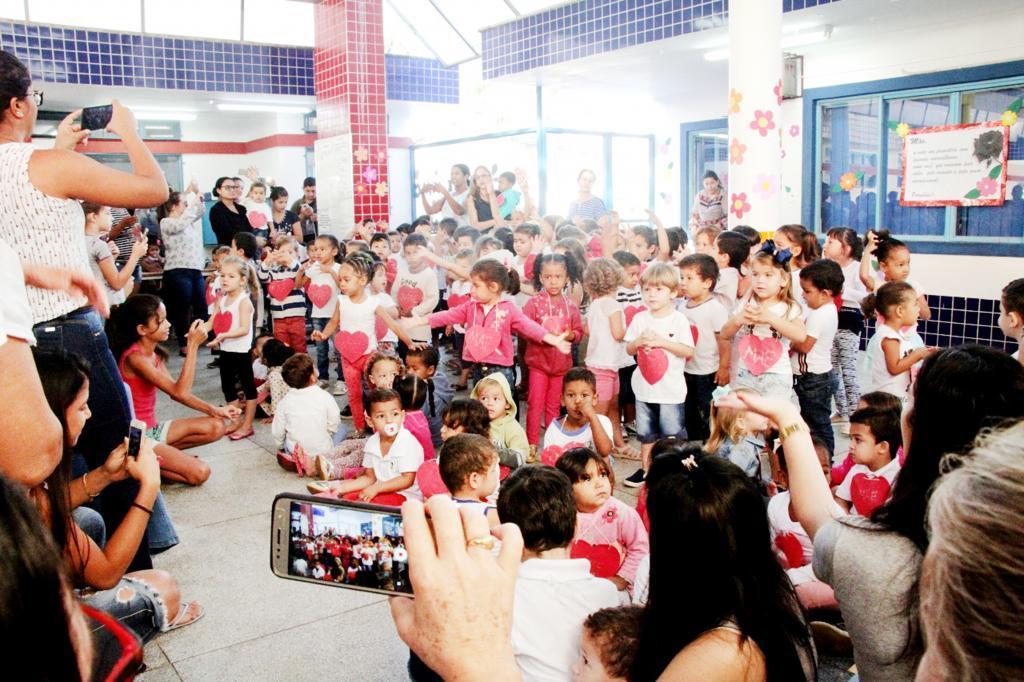 Crianças esbanjaram encanto