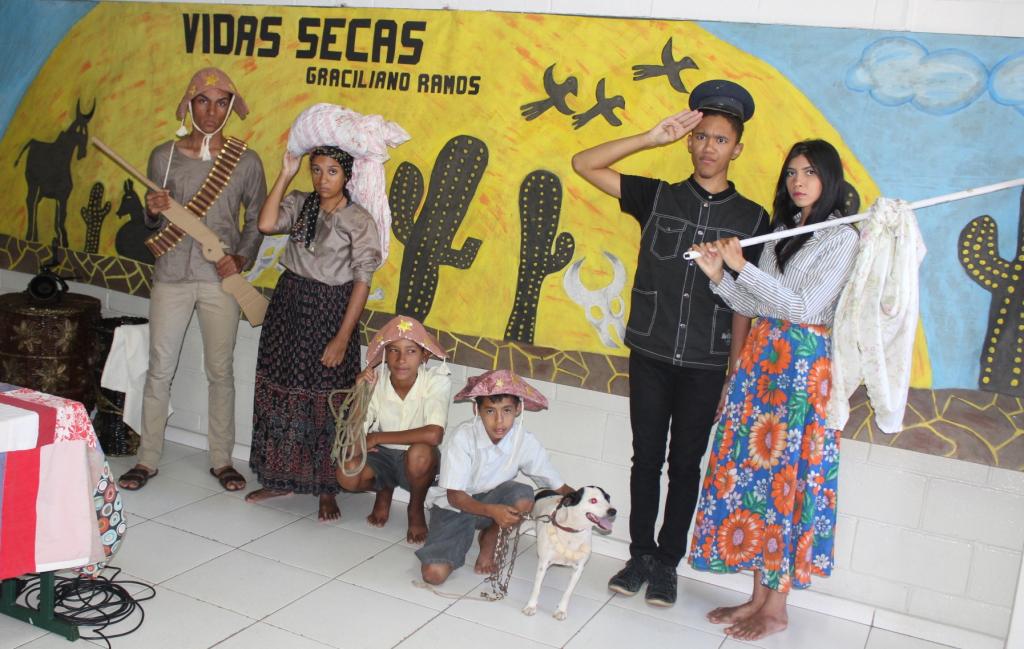 Projeto Literatura na Escola aborda “Vidas Secas” na Escola Onélia Faggioni