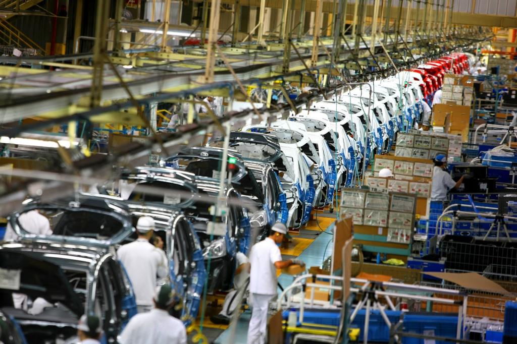 Indústria paulista fecha 13 mil postos de trabalho em junho