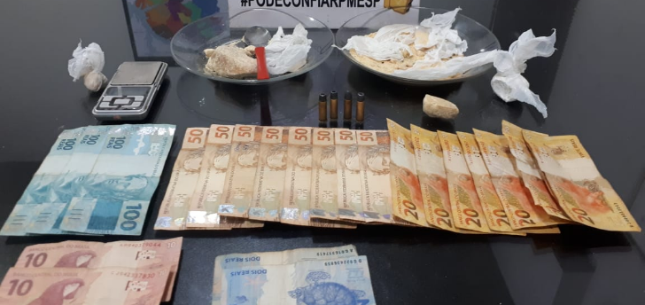 Polícia Militar prende dois homens e uma mulher envolvidos com tráfico