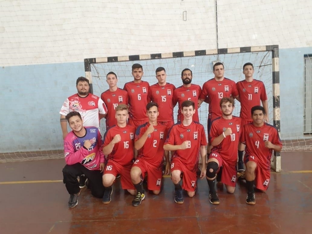 Mesmo desfalcados, o Sub20 jalesense masculino deu tudo de si em quadra