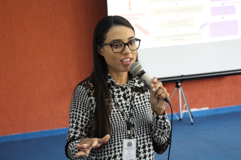 Jusley Souza, técnica responsável pela CPMA de Jales explicou um pouco mais sobre os serviços prestados pela Central