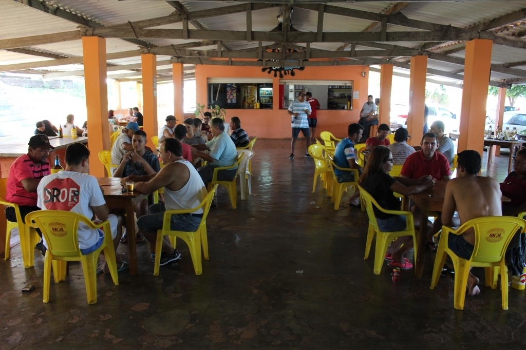 A primeira edição do Campeonato de Truco e Bilhar reuniu várias pessoas na sede da Associação dos Funcionários Públicos do Município de Jales durante o final de semana