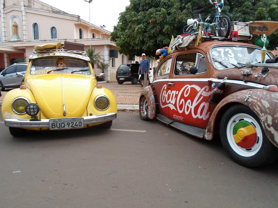 Terceiro Encontro de Carros Antigos movimenta Santa Albertina