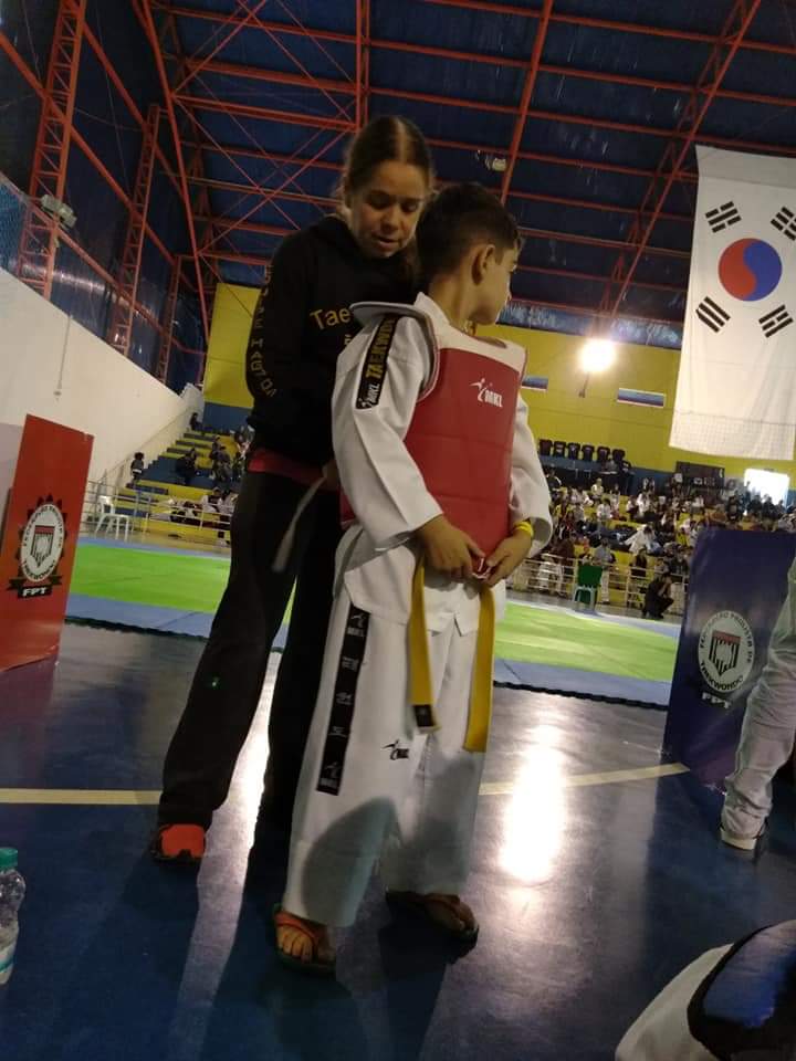 – Com sete atletas, Jales fez bonito e participou em várias categorias