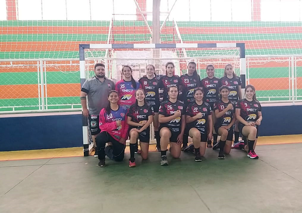 As meninas do Infantil Feminino brilharam em quadra contra Castilho