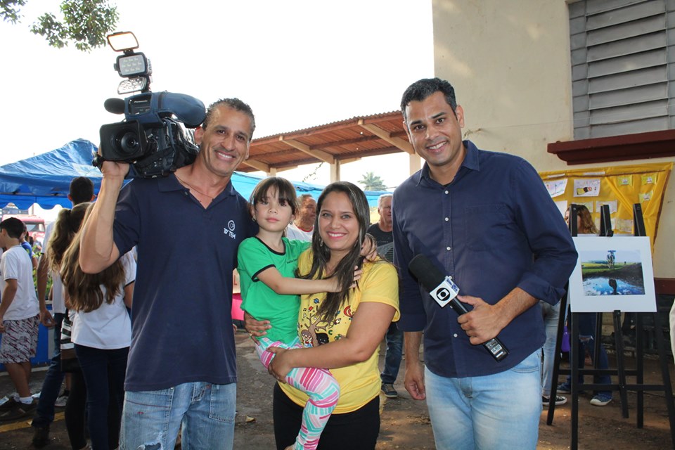 Maurício Branquinho, Sofia, Franciele e o repórter Patrick Lima (TV Tem)