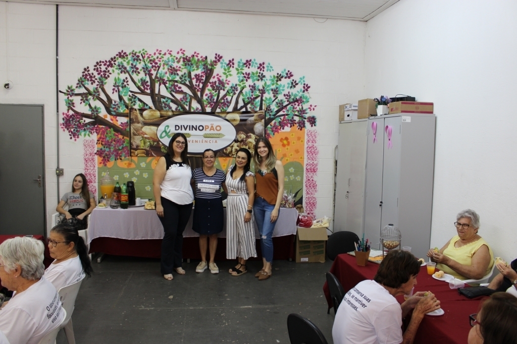 A equipe do CRAS de Jales