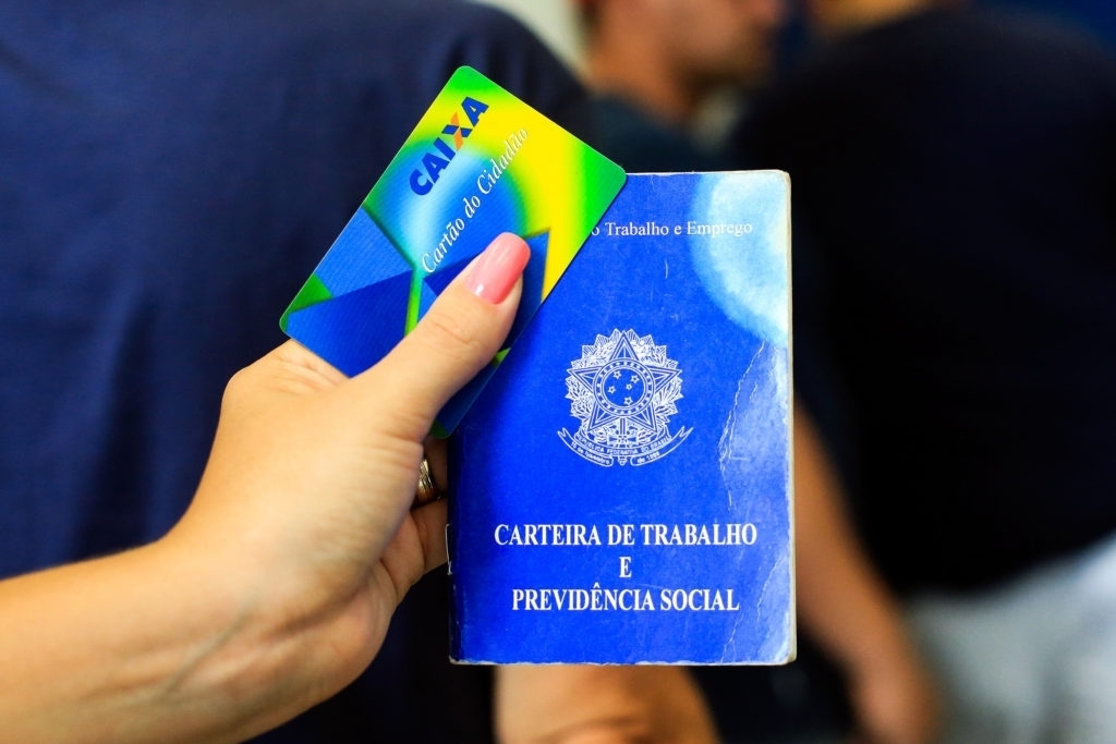 FGTS: Saques para não correntistas da Caixa começam nesta sexta: veja como utilizar o dinheiro