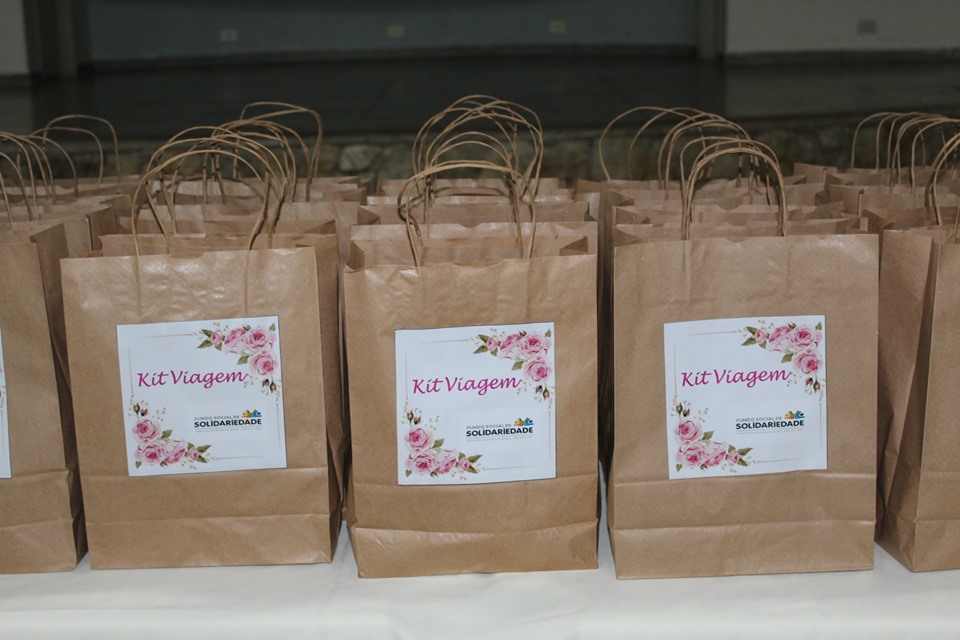 Um kit viagem foi entregue para cada participante