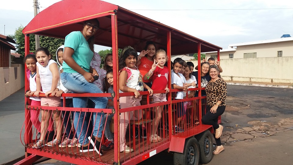 O passeio de ‘trenzinho’ fez parte da programação especial