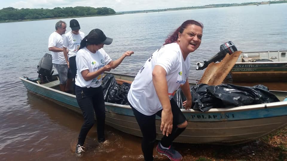 Além de auxiliar com a limpeza do meio ambiente, os participantes se divertiram durante o evento