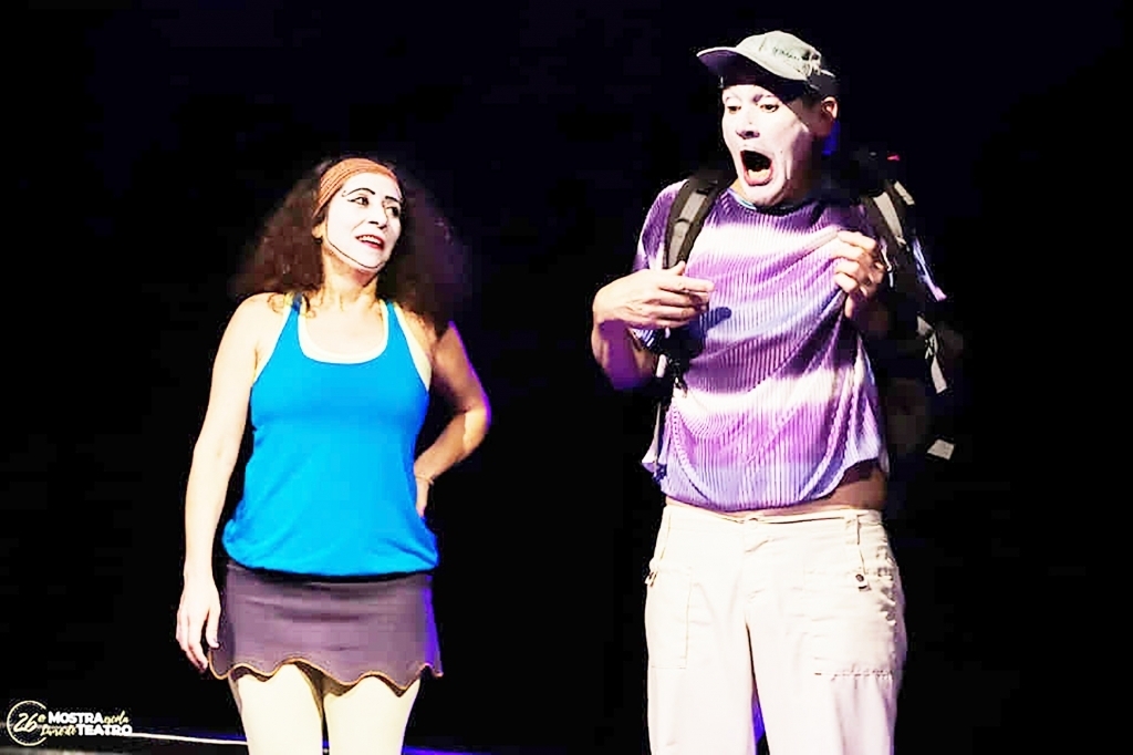 A Companhia Solar da Mímica de Juquitiba/SP deu início às apresentações da 26ª Mostra Escola Livre de Teatro com a peça “O X da Questão”