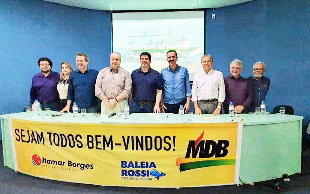 Representantes dos prefeitos, vereadores e presidentes do partido