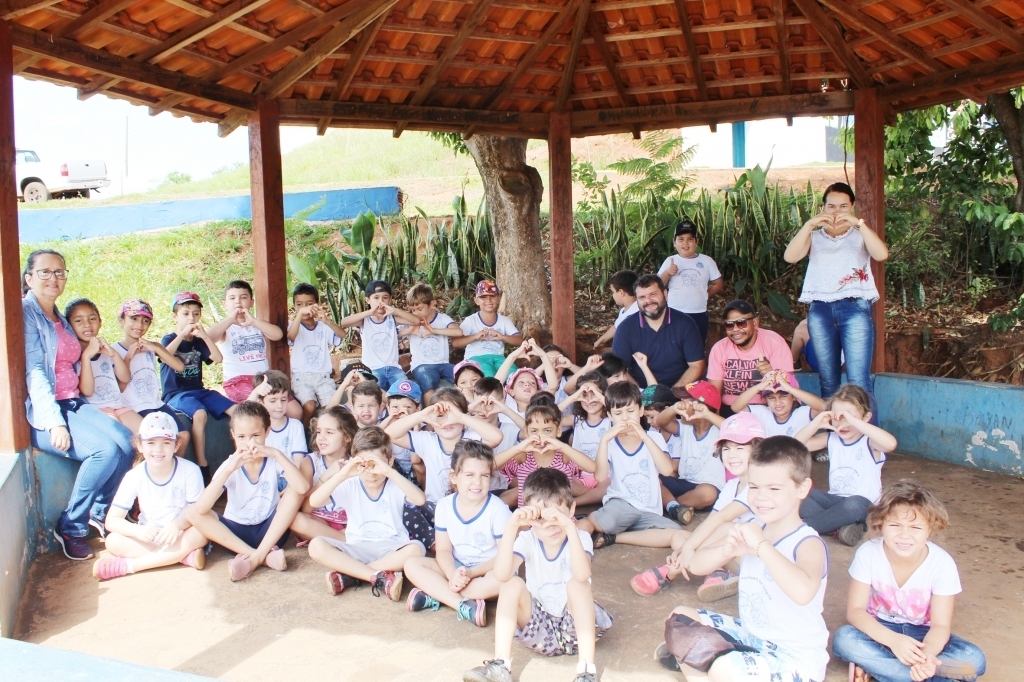 A atividade foi finalizada com coraçãozinho pelos alunos