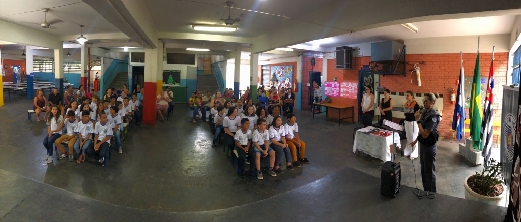 Alunos da escola Profº João Arnaldo se formam em Programa da Polícia Militar
