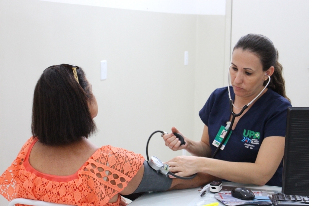 A UPA ganhou novas salas: de pré-consulta (classificação de risco), recepção e acolhimento, Raio-X, de coleta de sangue, de espera de exames e de medicação intramuscular