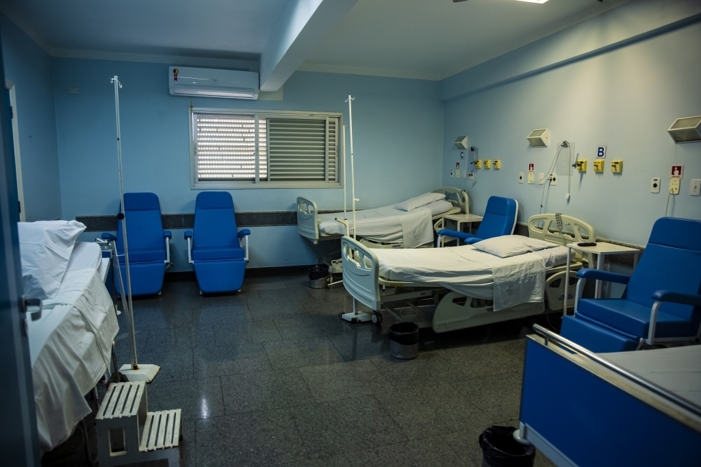 Através de emenda parlamentar federal, Santa Casa de Jales moderniza quartos do Sistema Único de Saúde - SUS