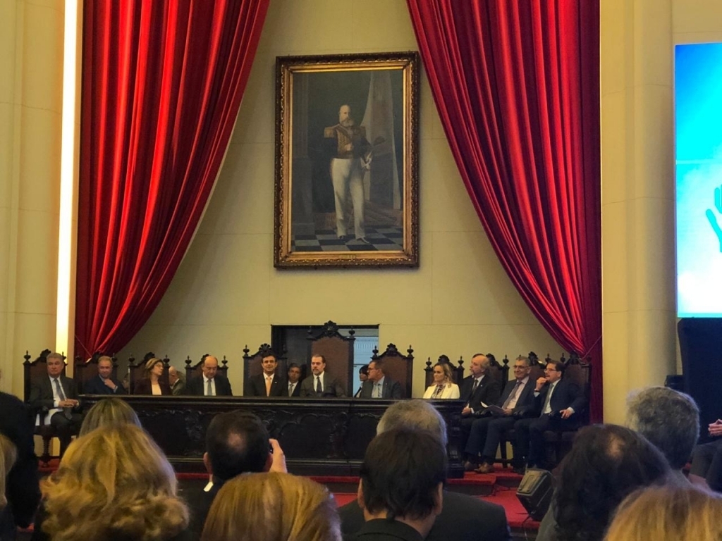 A mesa diretora foi composta por autoridades do governo federal e estadual, do executivo e a sociedade civil de toda a região Sudeste