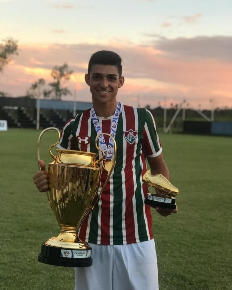 O jovem de apenas 15 anos coleciona várias vitórias