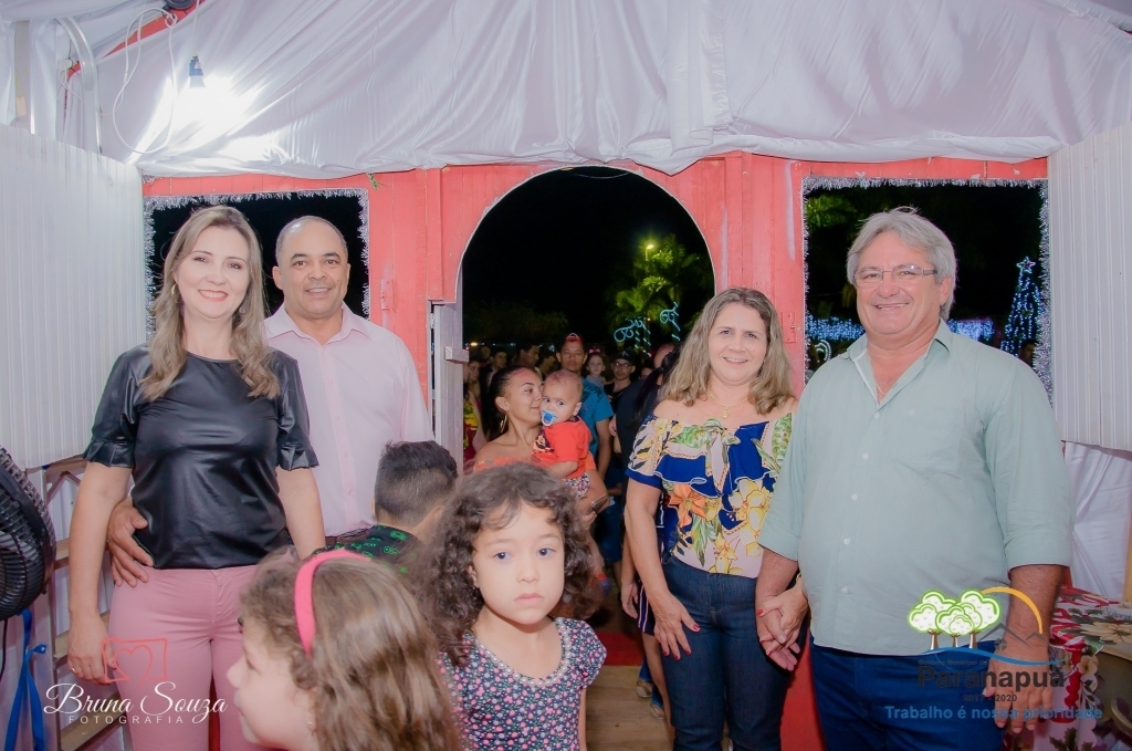 Paranapuã inaugura decoração natalina
