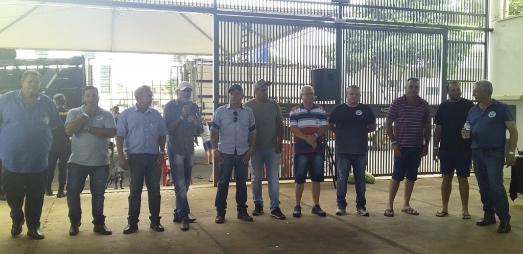 Macarrão, Alan, Elvis, Jair, Mauro, Fernando, Jesus, Anderson, Jerônimo, Maik e Jamil