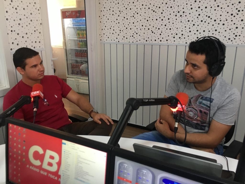 Apresentação de Eduardo Monteiro na CBN Grandes Lagos, do Grupo Globo
