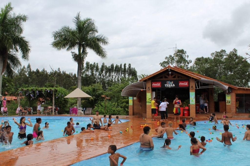 A diversão rolou solta na piscina